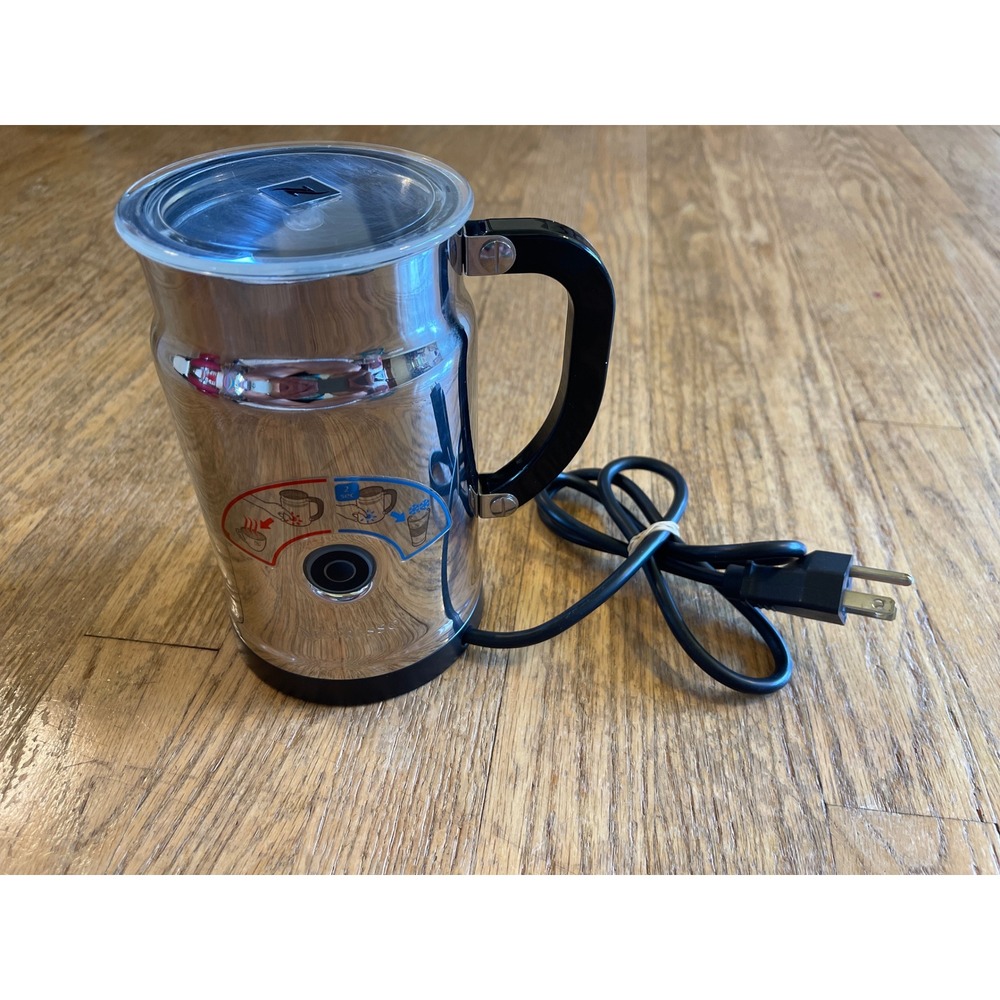 Nespresso Aeroccino Plus Electric Milk Frother 3192 Hot and Cold Silver Black
